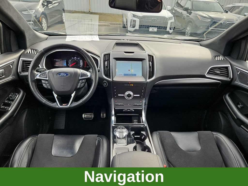 Used 2020 Ford Edge ST w/ Cold Weather Package AWD/4WD image 9