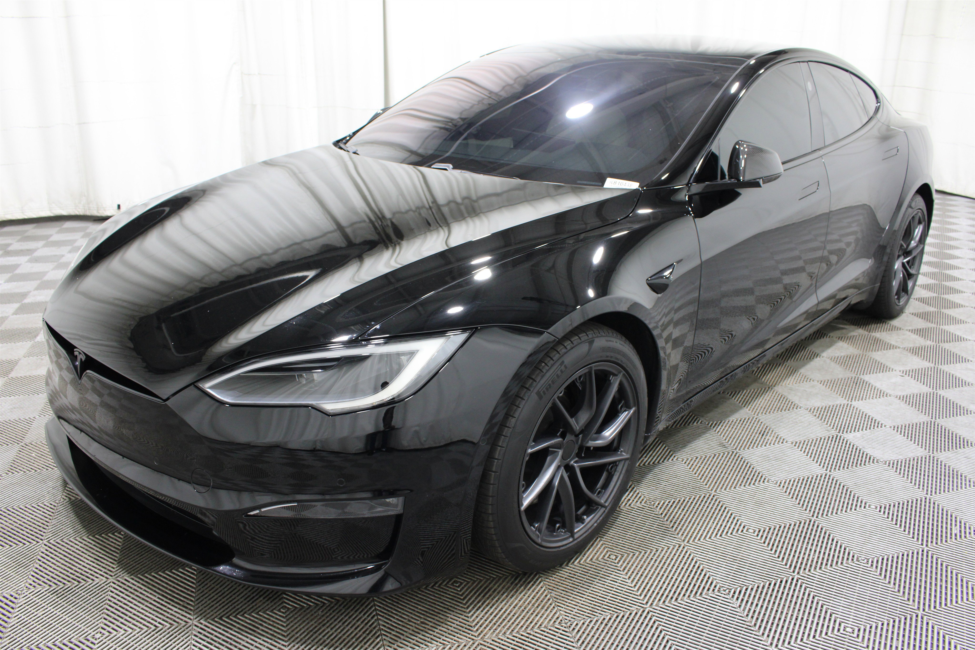 Used 2022 Tesla Model S Plaid image 30