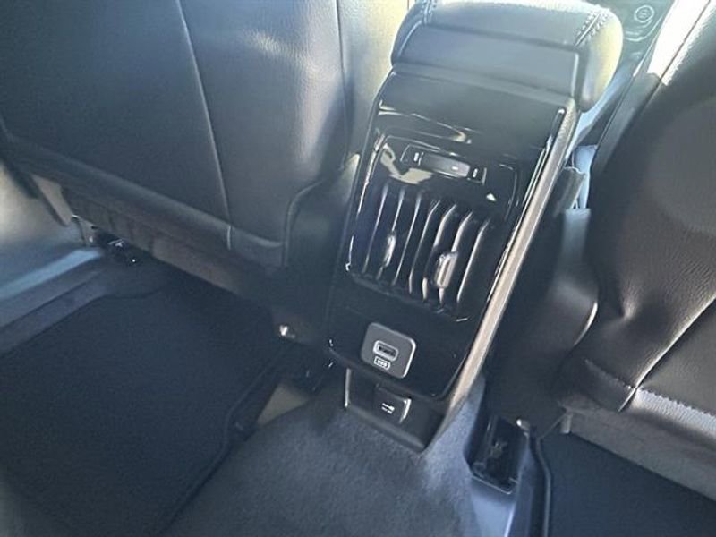 New 2026 Jeep Compass Latitude image 25