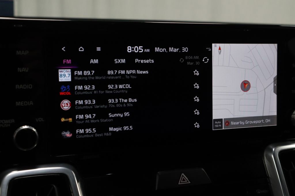 Used 2023 Kia Sorento SX Prestige image 3