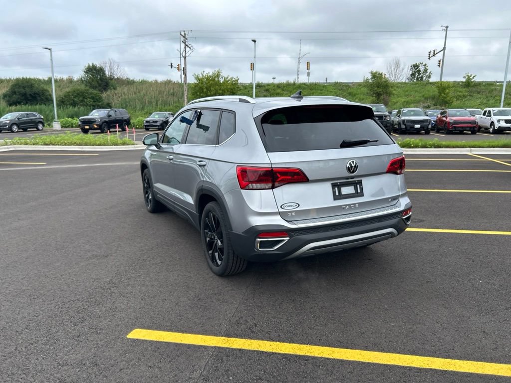 Used 2022 Volkswagen Taos SE AWD/4WD image 9