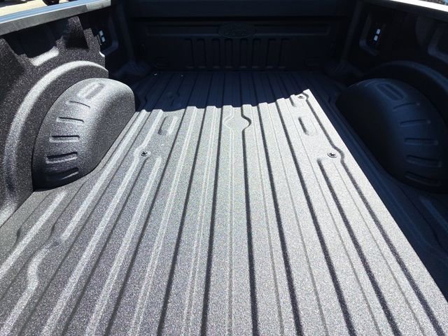 New 2026 Ford F250 Lariat w/ Black Appearance Package image 11