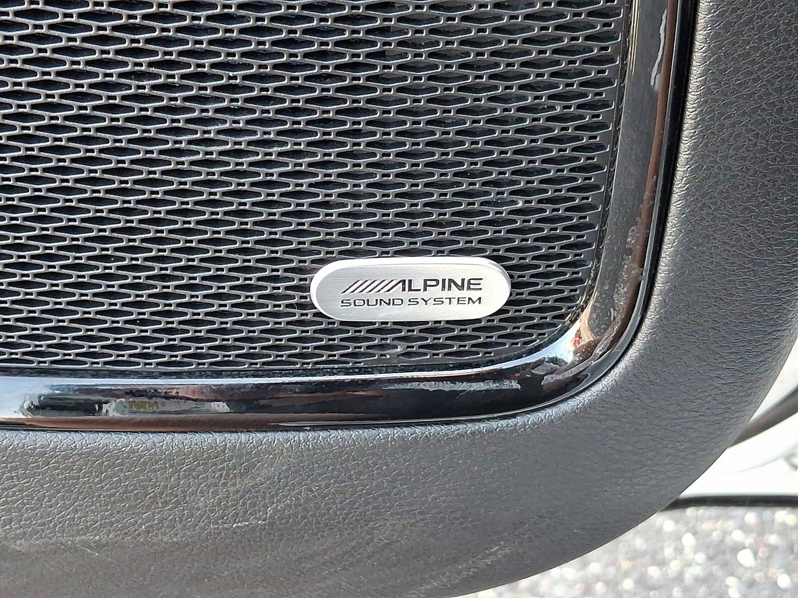 Used 2023 Jeep Compass Latitude w/ Sun and Sound Group image 27