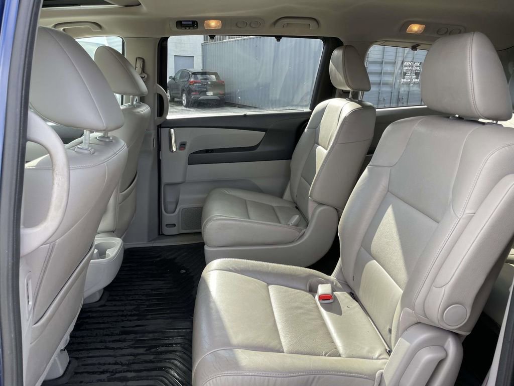 Used 2015 Honda Odyssey EX-L image 11