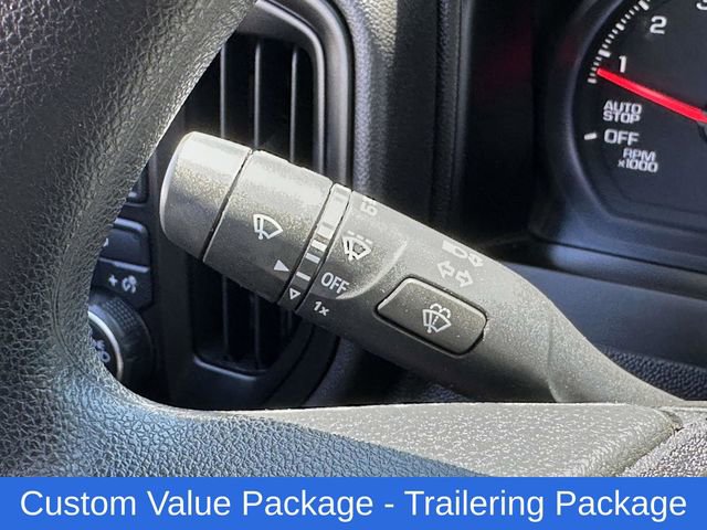 Used 2020 Chevrolet Silverado 1500 Custom w/ Custom Value Package AWD/4WD image 9