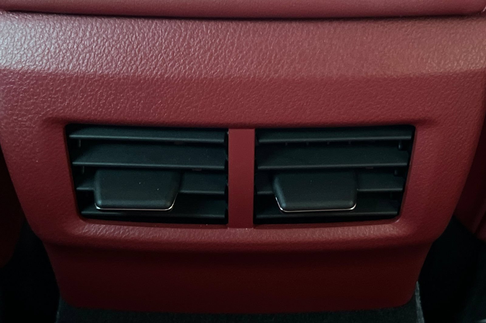 Used 2025 Lexus IS 350 F Sport RWD image 43