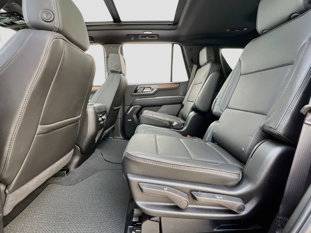 New 2026 GMC Yukon Denali w/ Sun & Power Step Package AWD/4WD image 17