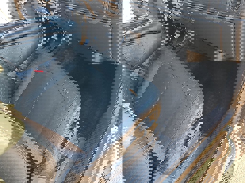 Used 2001 Chevrolet Silverado 2500 LS w/ Off-Road Skid Plate Pkg image 19