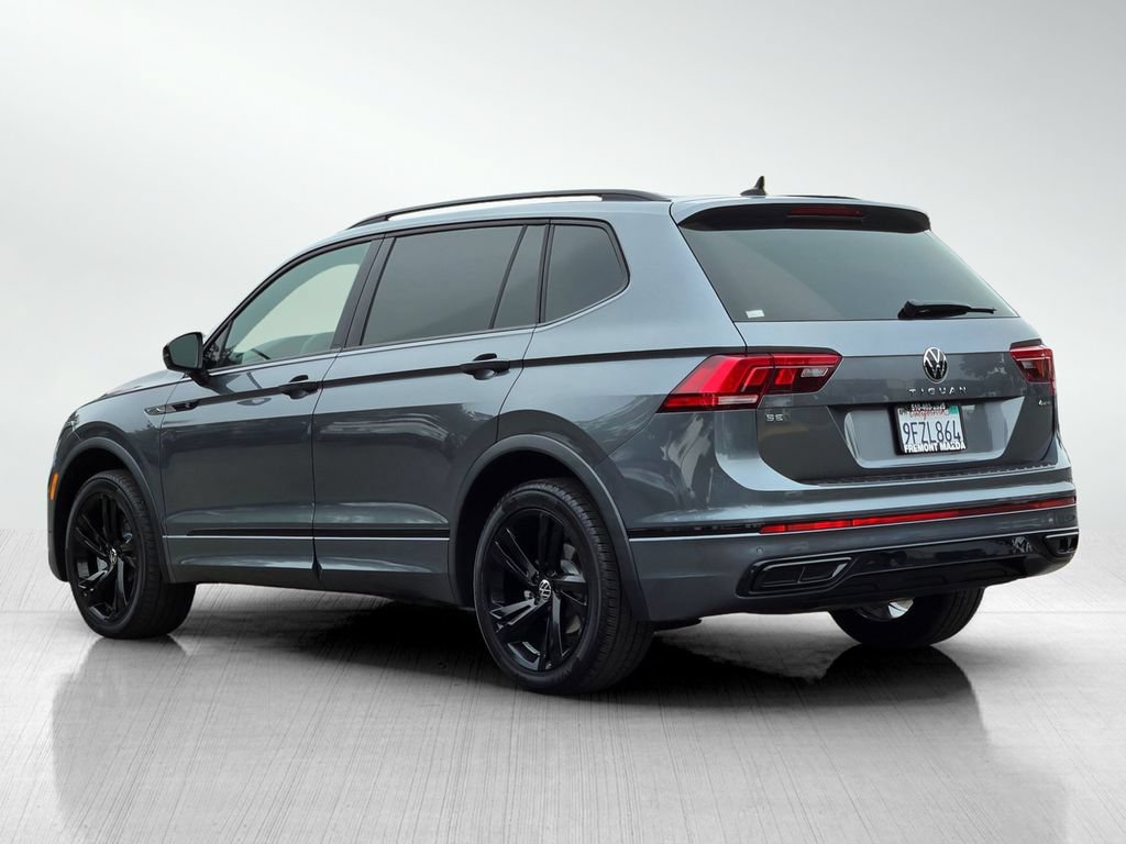 Used 2023 Volkswagen Tiguan SE R-Line AWD/4WD image 6