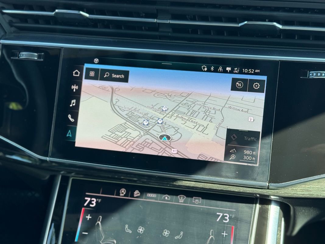Used 2021 Audi Q8 Prestige image 16