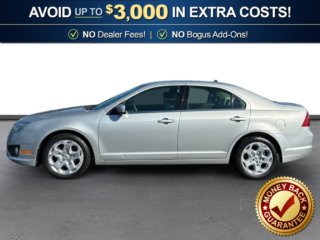 Used 2010 Ford Fusion SE FWD image 2
