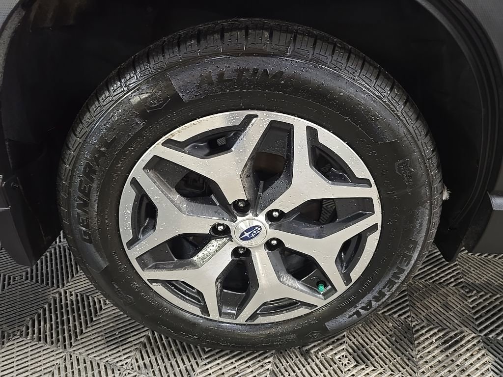 Used 2019 Subaru Forester Premium image 14