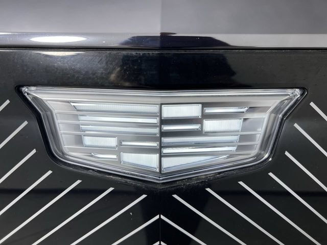 Certified 2026 Cadillac Vistiq Platinum w/ LPO, Floor Liner Package AWD/4WD image 31