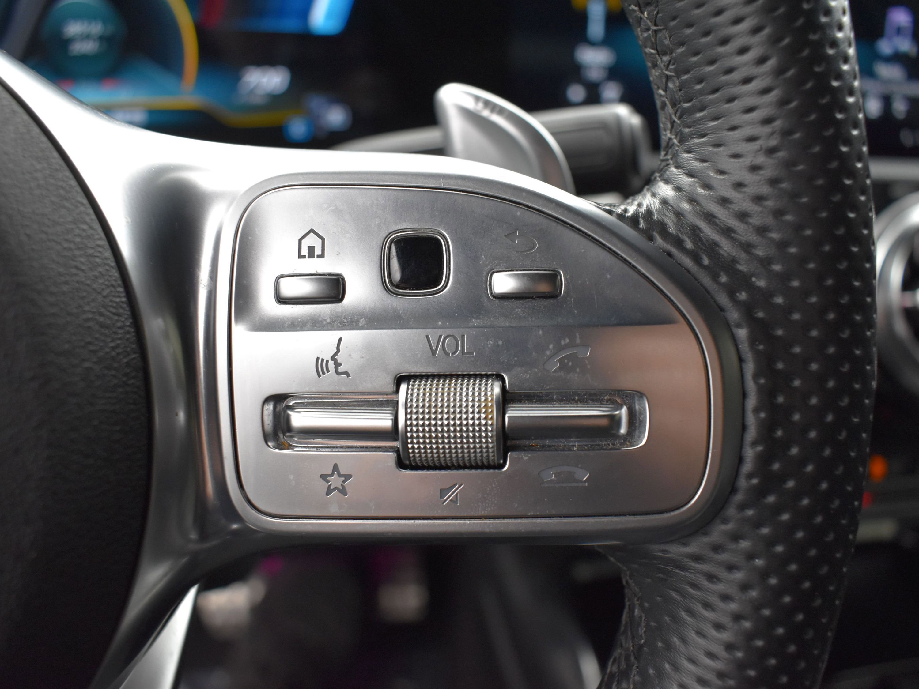 Used 2021 Mercedes-Benz A 35 AMG 4MATIC image 10