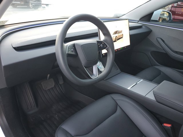 Used 2025 Tesla Model 3 Long Range image 18