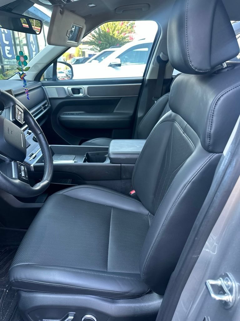 Used 2024 Hyundai Santa Fe SEL AWD/4WD image 5
