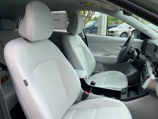 New 2025 Hyundai Kona SEL image 32
