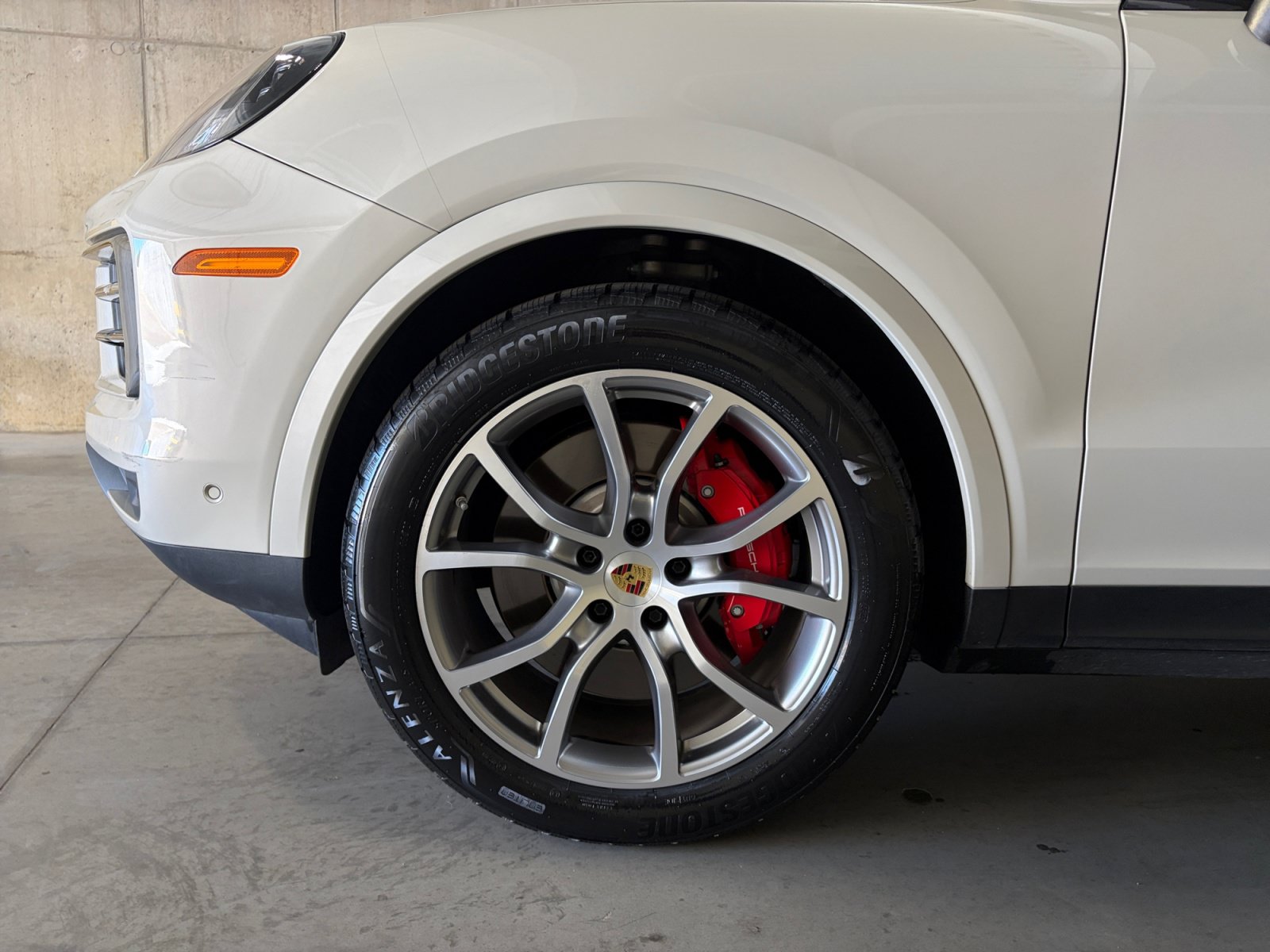 Certified 2024 Porsche Cayenne S AWD/4WD image 18