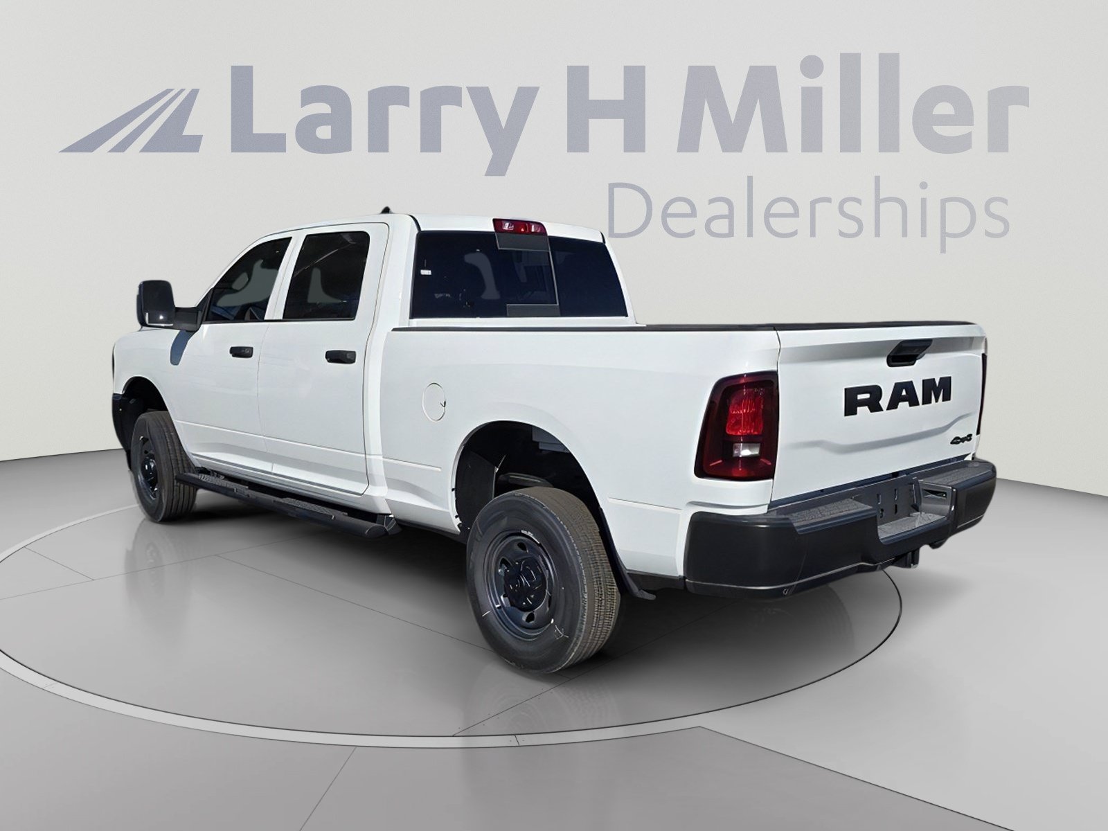New 2026 RAM 2500 Tradesman AWD/4WD image 3