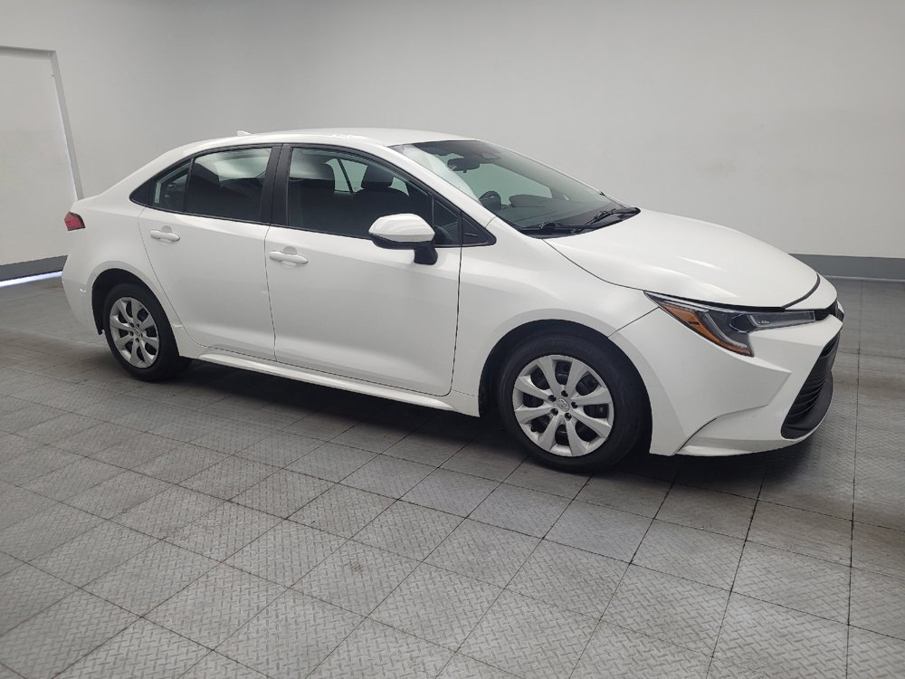 Used 2024 Toyota Corolla LE FWD image 11