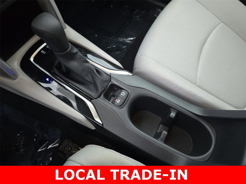Used 2025 Toyota Corolla Cross L image 24