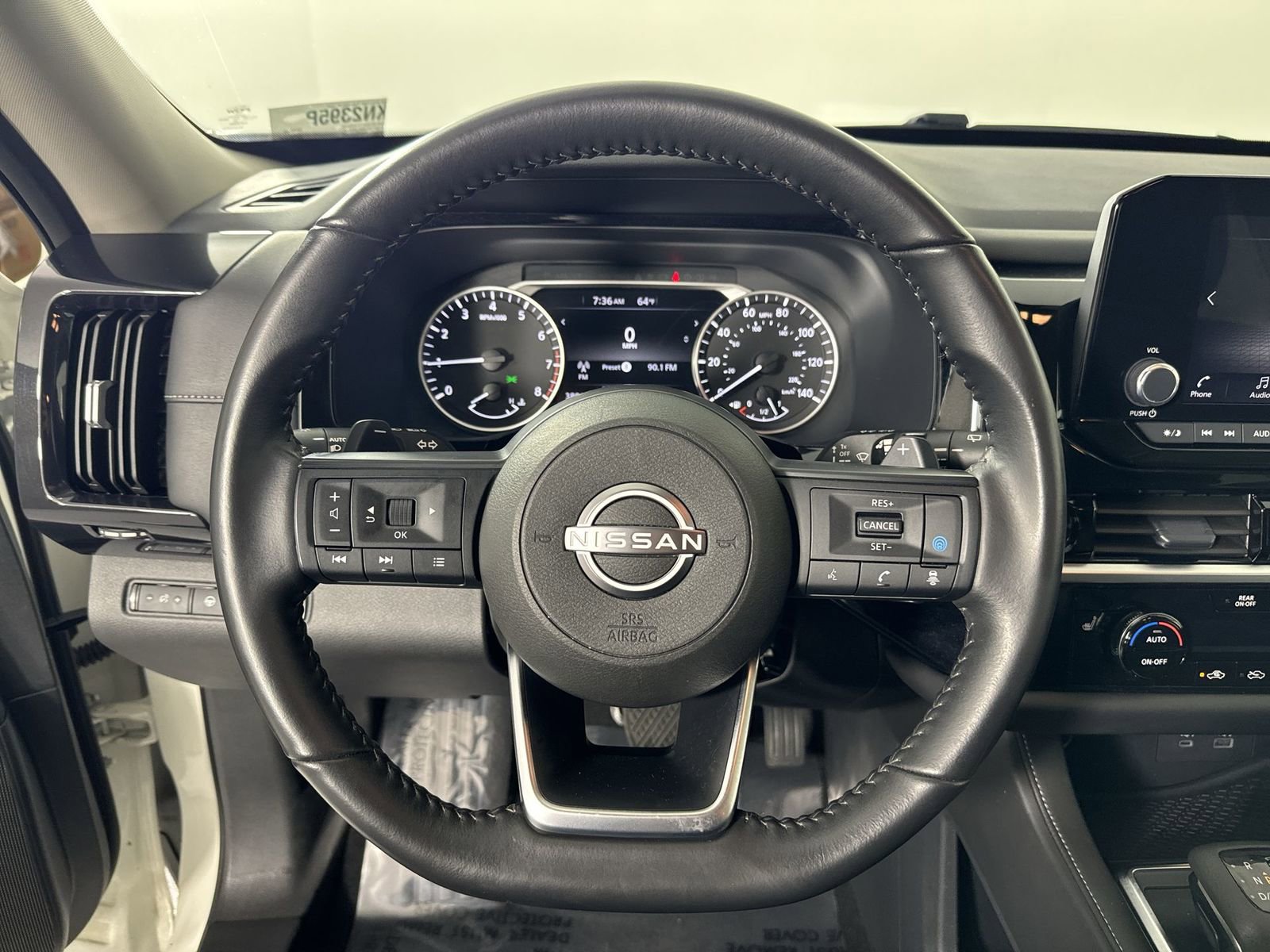 Certified 2025 Nissan Pathfinder SV image 12