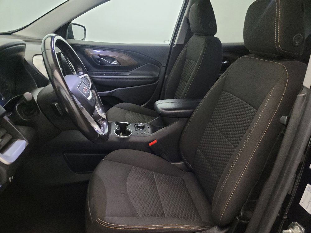 Used 2019 GMC Terrain SLE w/ Driver Convenience Package FWD image 17
