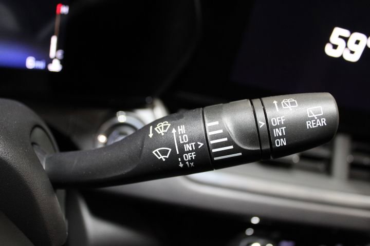 New 2026 Chevrolet Trax ACTIV w/ Driver Confidence Package FWD image 36