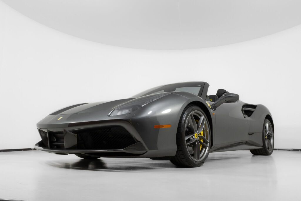 Used 2017 Ferrari 488 Spider RWD image 14