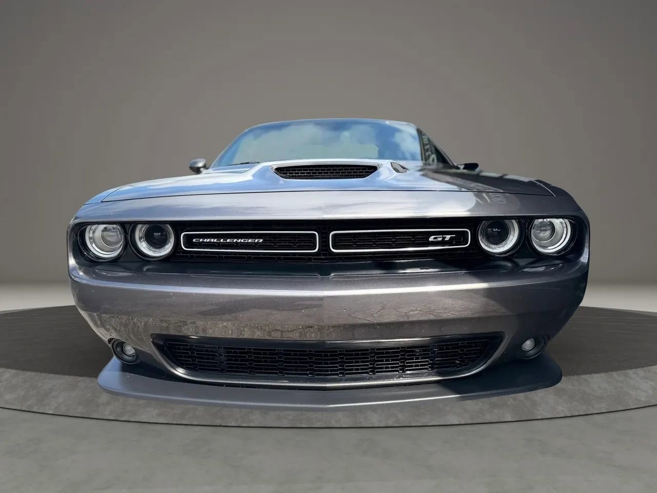 Used 2021 Dodge Challenger GT w/ Driver Convenience Group RWD image 4