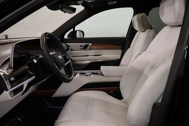 New 2026 Cadillac Vistiq Sport image 9