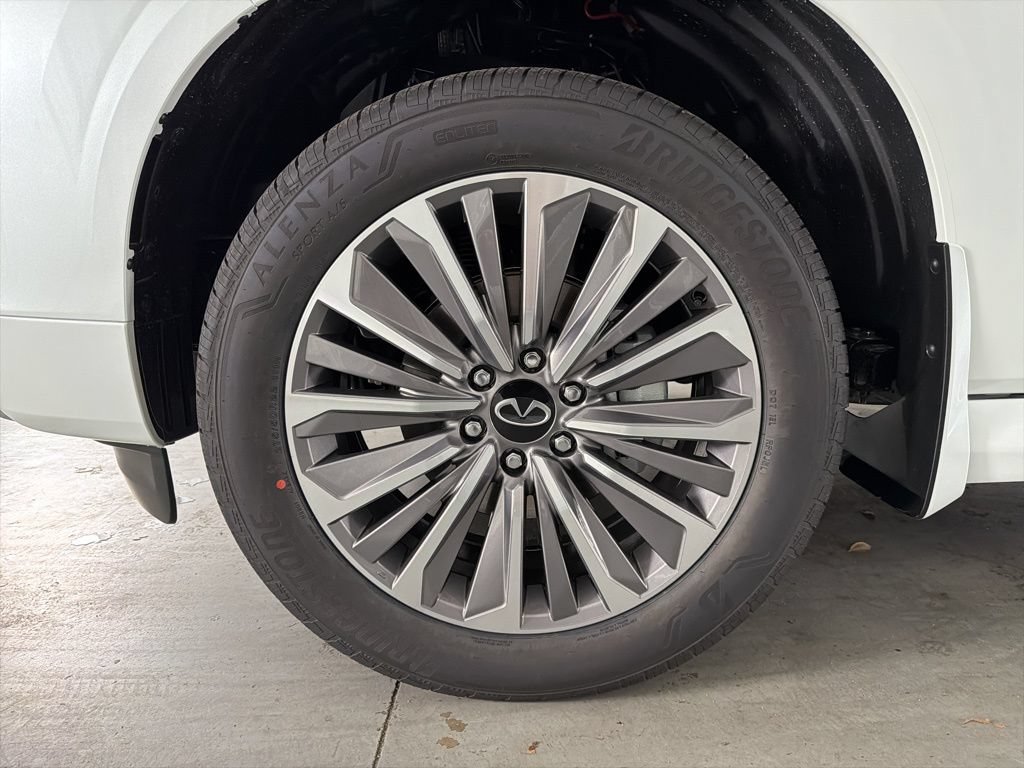 Certified 2026 INFINITI QX80 Luxe w/ Exterior Package AWD/4WD image 4