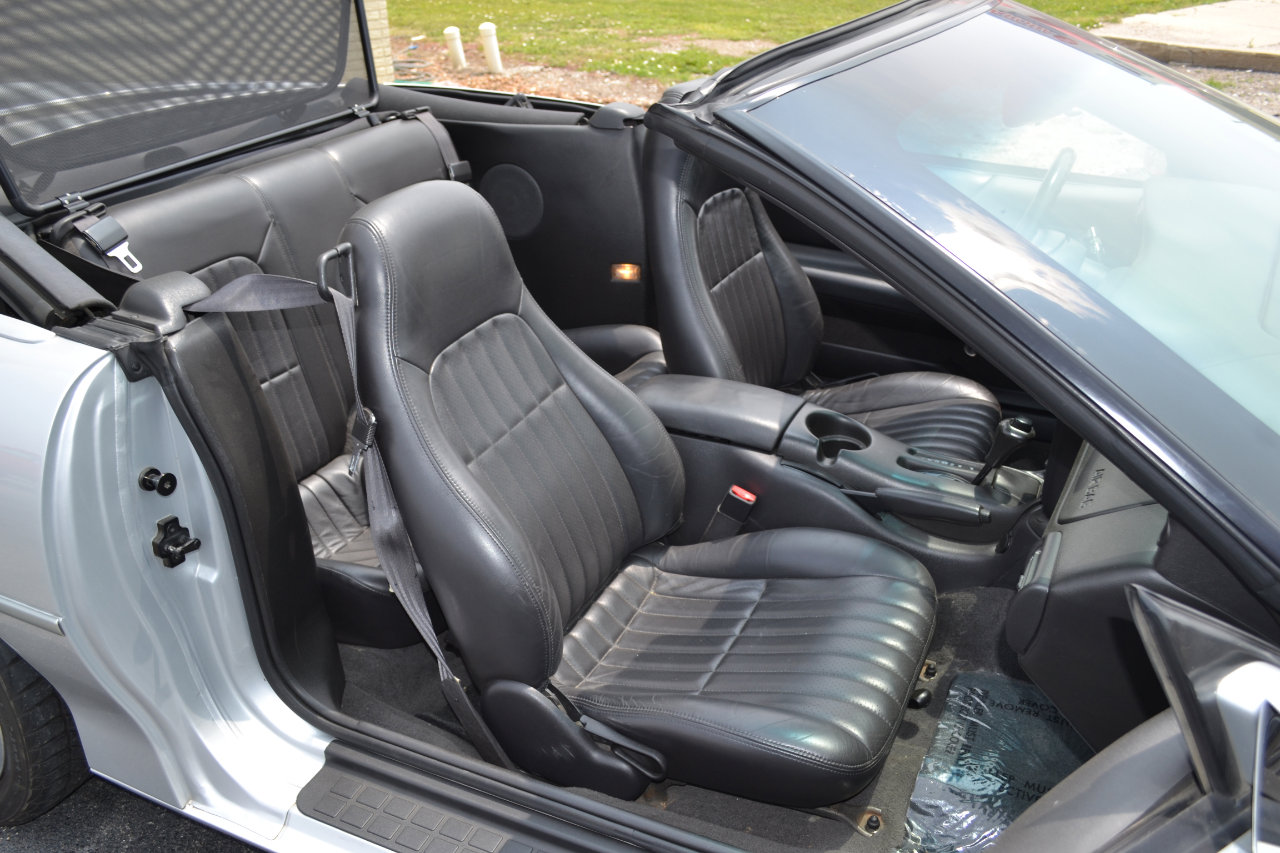 Used 2002 Chevrolet Camaro Z28 w/ SS Performance/Appearance Pkg image 30