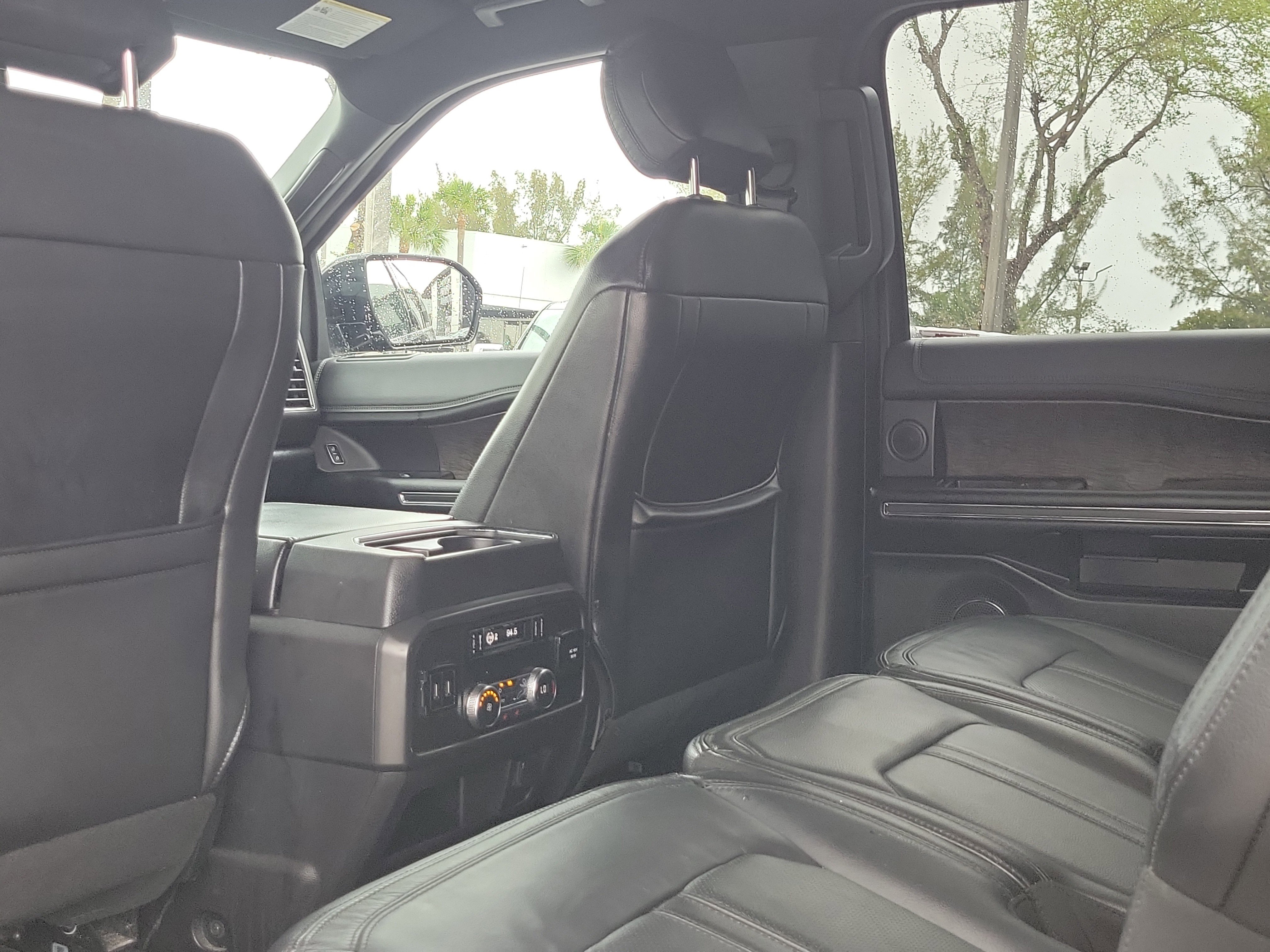 Used 2019 Ford Expedition Max Limited RWD image 14