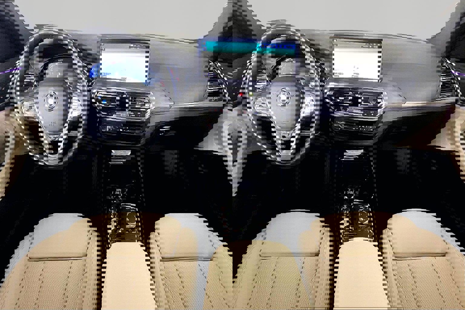 Certified 2024 BMW X3 xDrive30i w/ Premium Package image 16