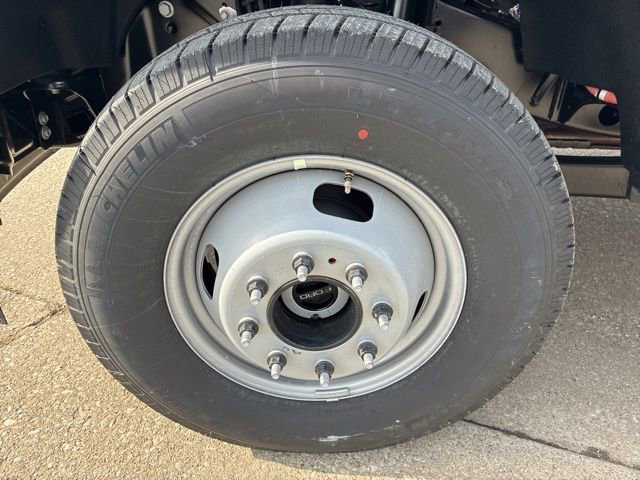 New 2026 Ford F350 XL image 15