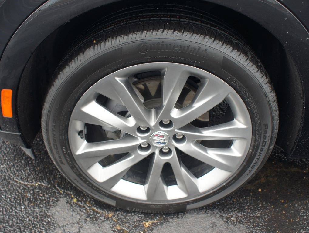 Used 2023 Buick Envision Avenir AWD/4WD image 26