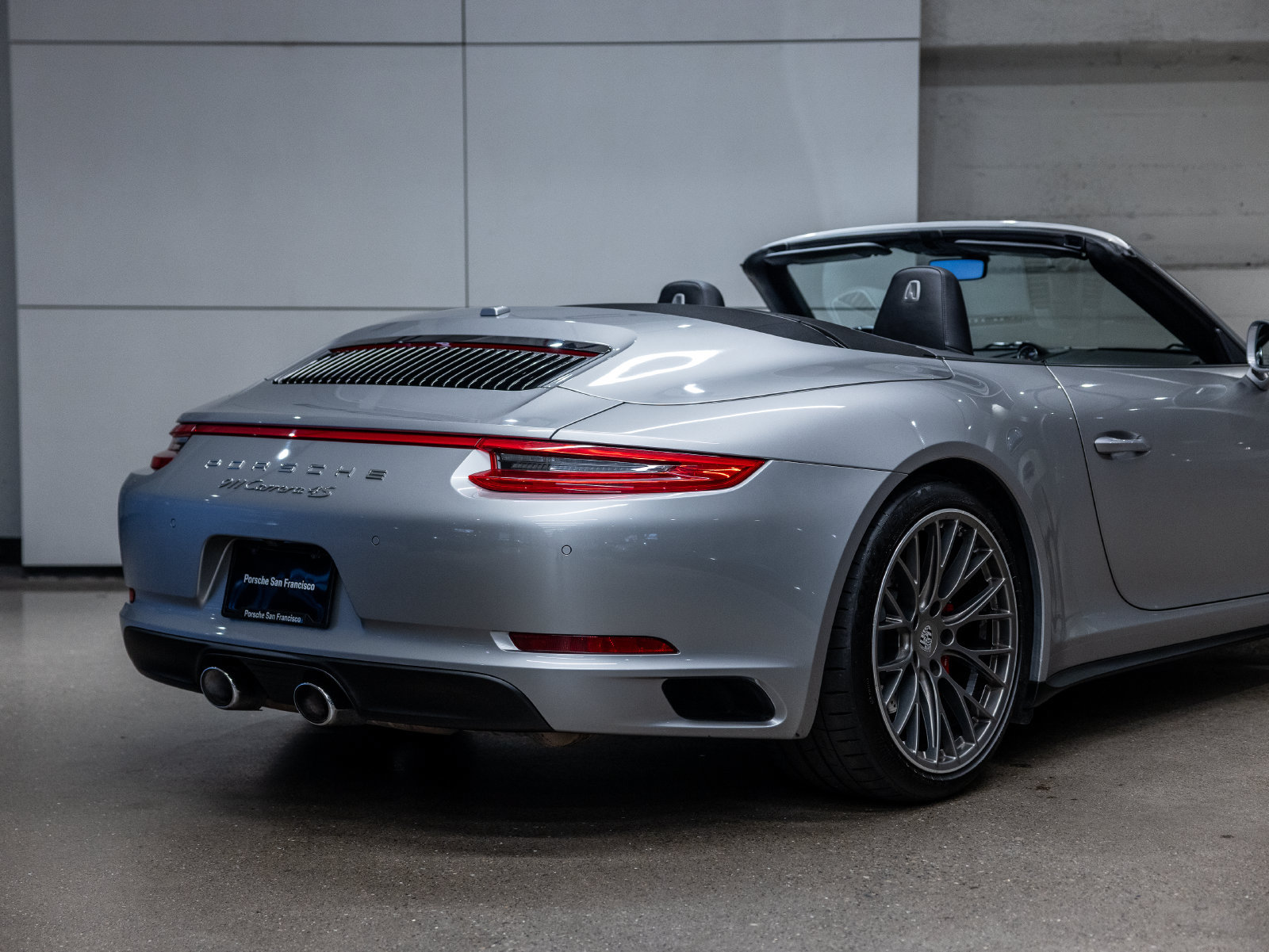 Certified 2017 Porsche 911 Carrera 4S AWD/4WD image 25