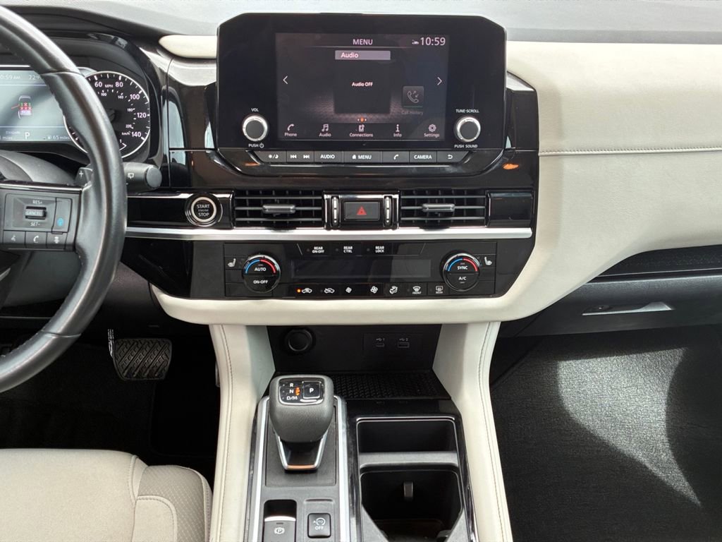 Used 2022 Nissan Pathfinder SV w/ Cargo Package image 3