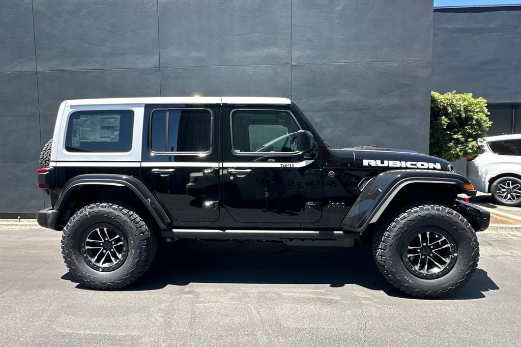 New 2026 Jeep Wrangler Unlimited Rubicon AWD/4WD image 3