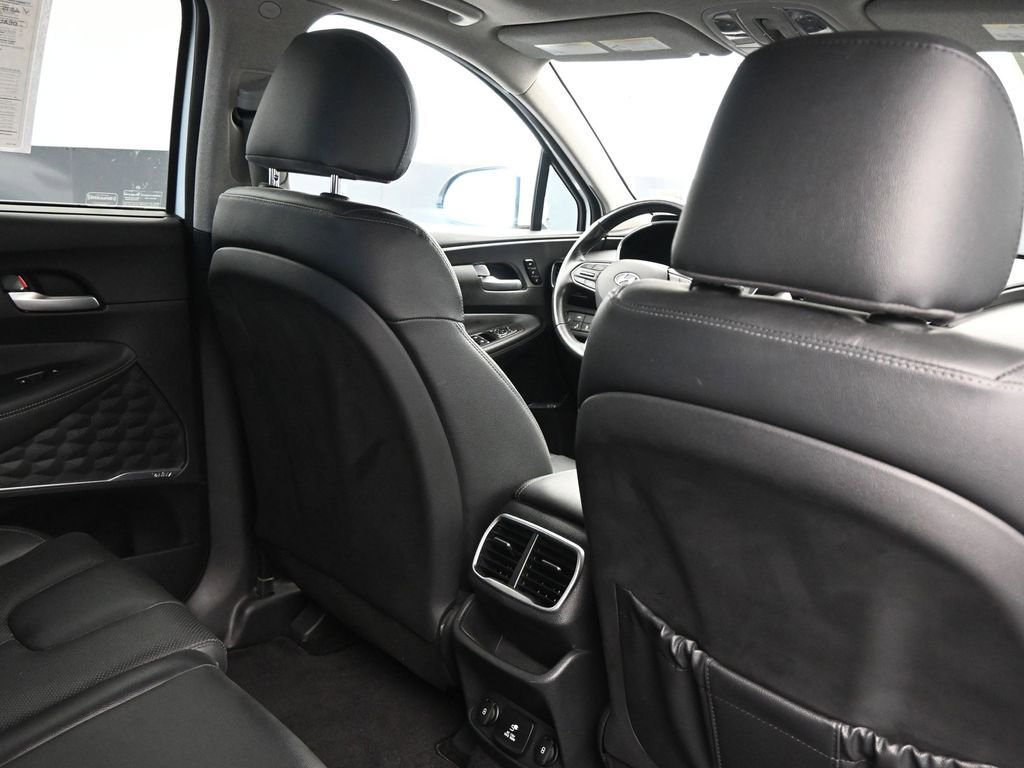 Used 2020 Hyundai Santa Fe Limited FWD image 15