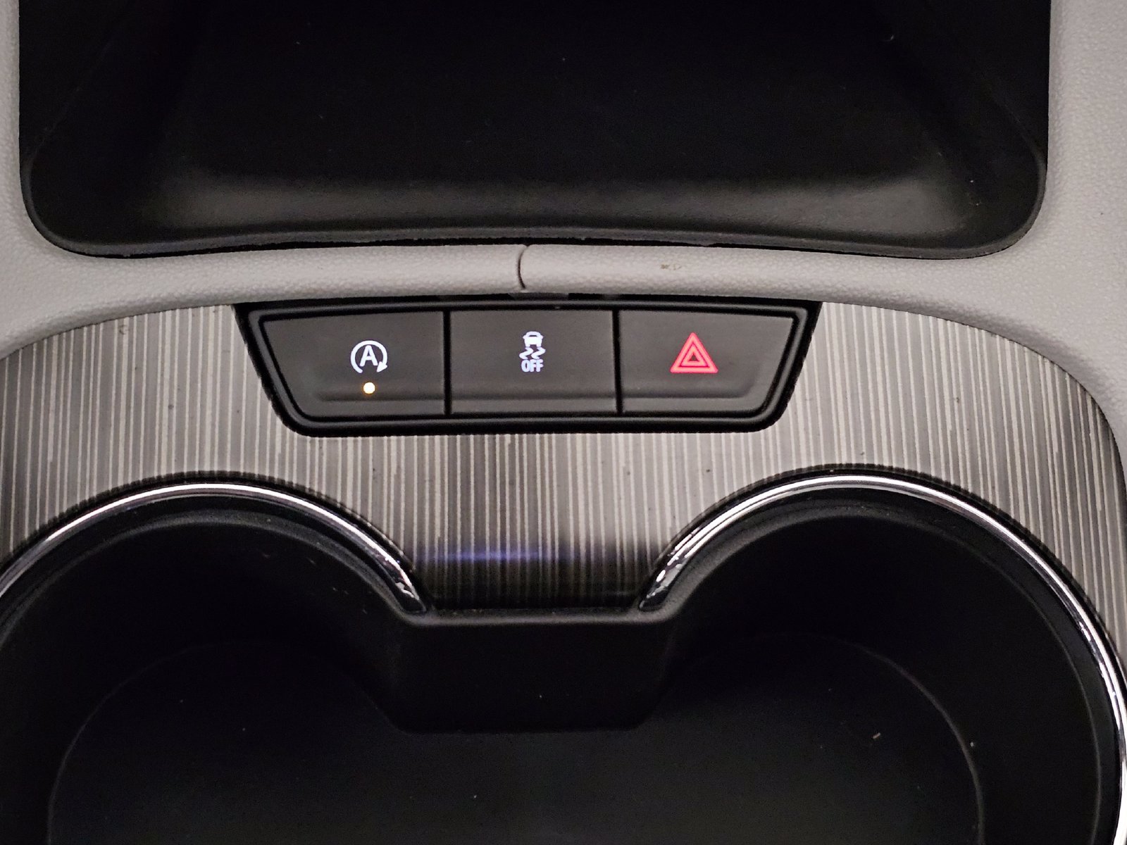 Used 2023 GMC Acadia SLT AWD/4WD image 13