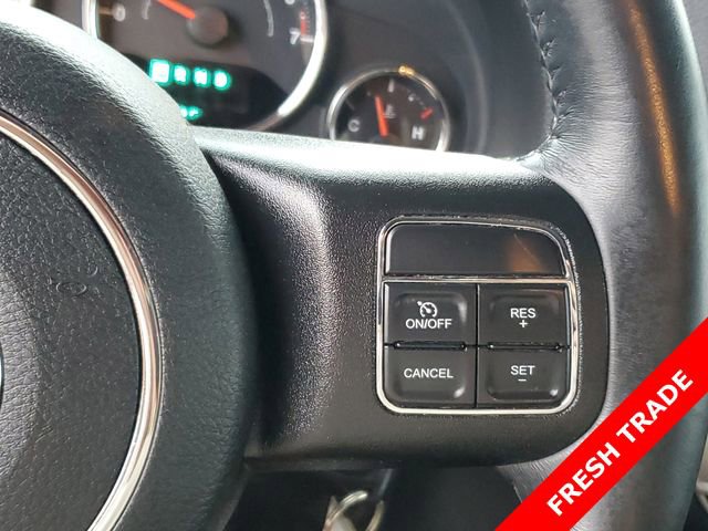 Used 2018 Jeep Wrangler Unlimited Sahara image 13