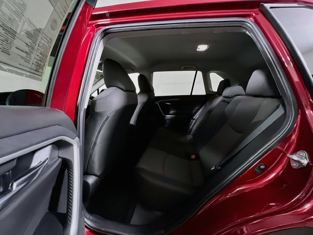 Used 2023 Toyota RAV4 XLE FWD image 26