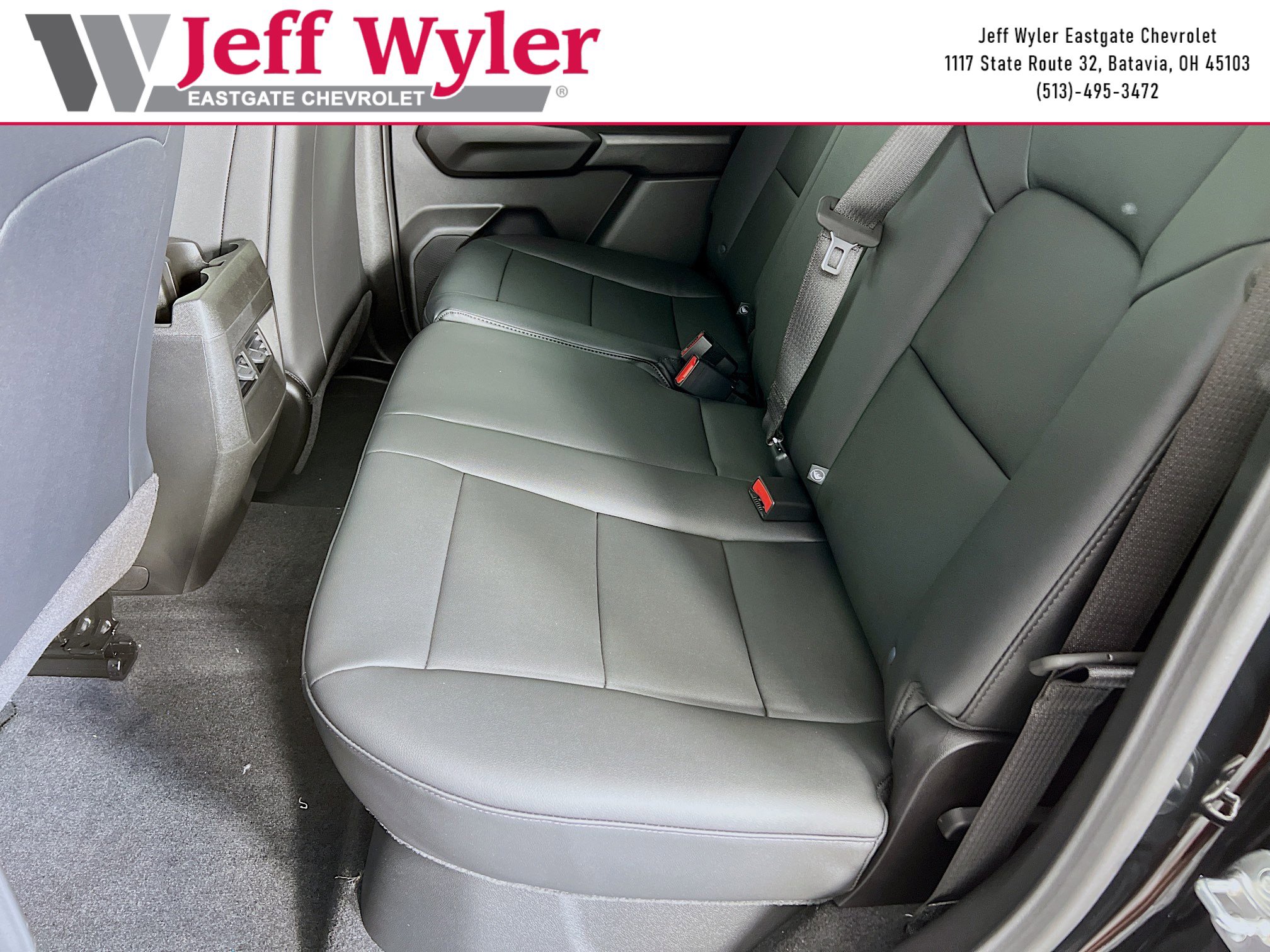 New 2026 Chevrolet Colorado Trail Boss w/ Off-Road Front Bumper Package image 5