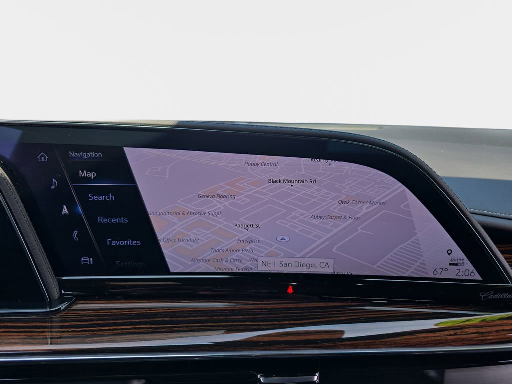 Used 2024 Cadillac Escalade Premium Luxury RWD image 27