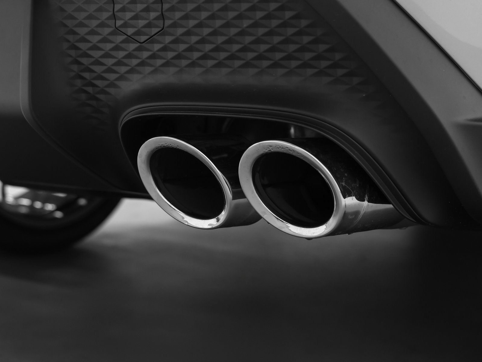 Certified 2026 Porsche Macan image 17