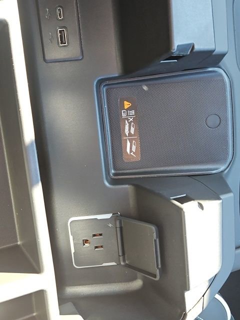 New 2026 GMC Sierra 1500 AT4X w/ LPO, Black Badging Package image 42