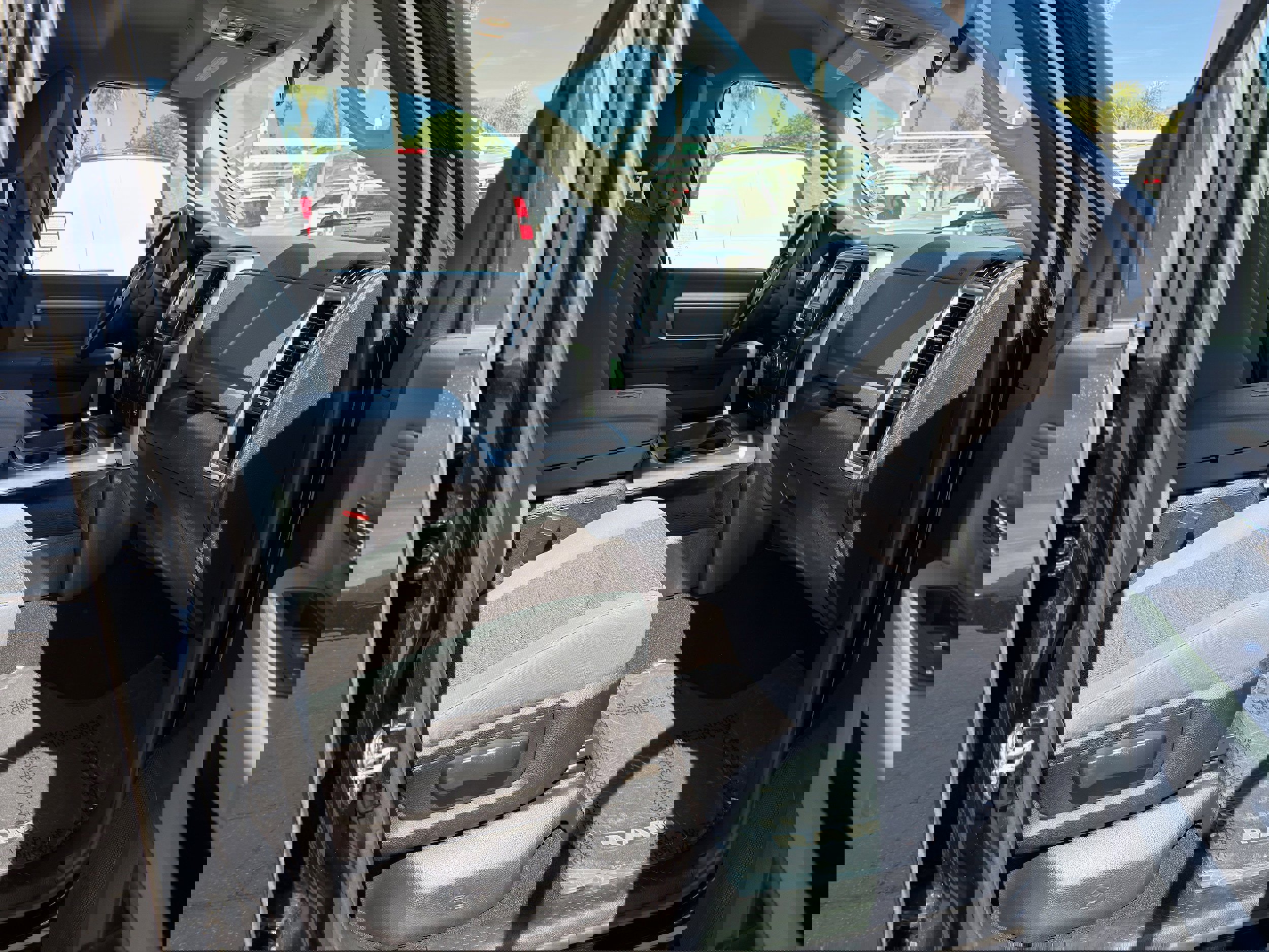 Used 2019 RAM 1500 Classic Warlock image 10