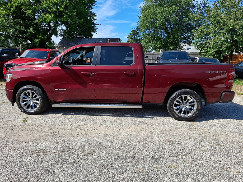 Used 2023 RAM 1500 Laramie AWD/4WD image 2